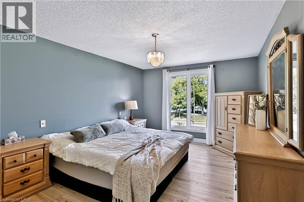 22 Oakridge Drive, Stoney Creek, Ontario  L8G 2T6 - Photo 22 - 40867832