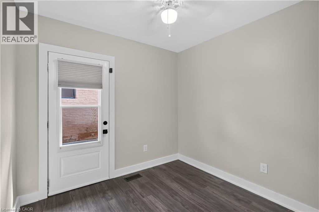 30 Ray Street N, Hamilton, Ontario  L8R 2X4 - Photo 15 - 40867370
