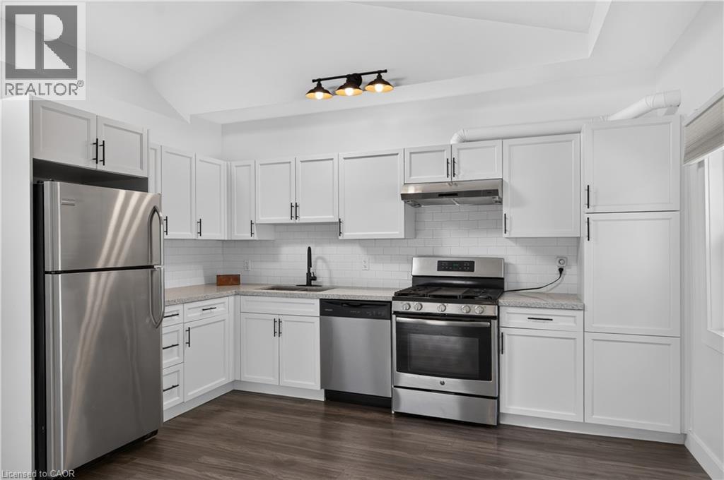 30 Ray Street N, Hamilton, Ontario  L8R 2X4 - Photo 6 - 40867370