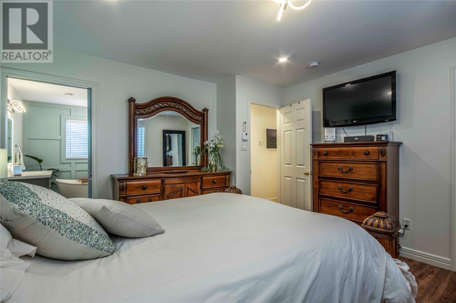9 Mercedes Court, Conception Bay South — photo 16