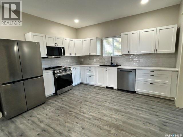261 27th Street, Battleford, Saskatchewan  S0M 0E0 - Photo 9 - SK050041