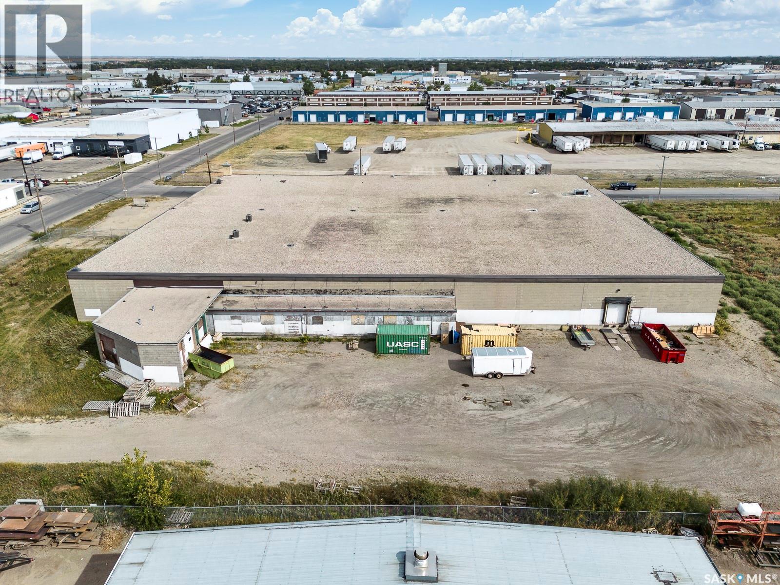 1600 Elliott Street, Regina, Saskatchewan  S4N 6L1 - Photo 3 - SK050019