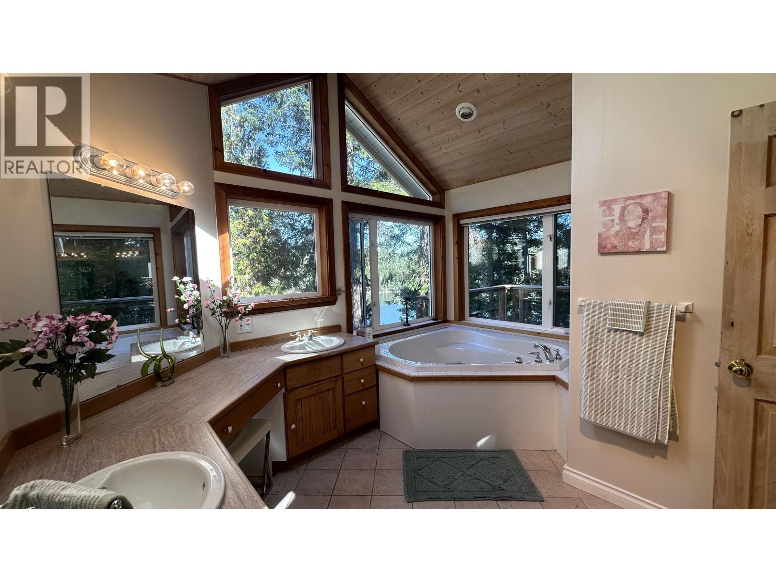 165 Ontario Place, Salt Spring Island, British Columbia  V8K 2L5 - Photo 21 - R3131451