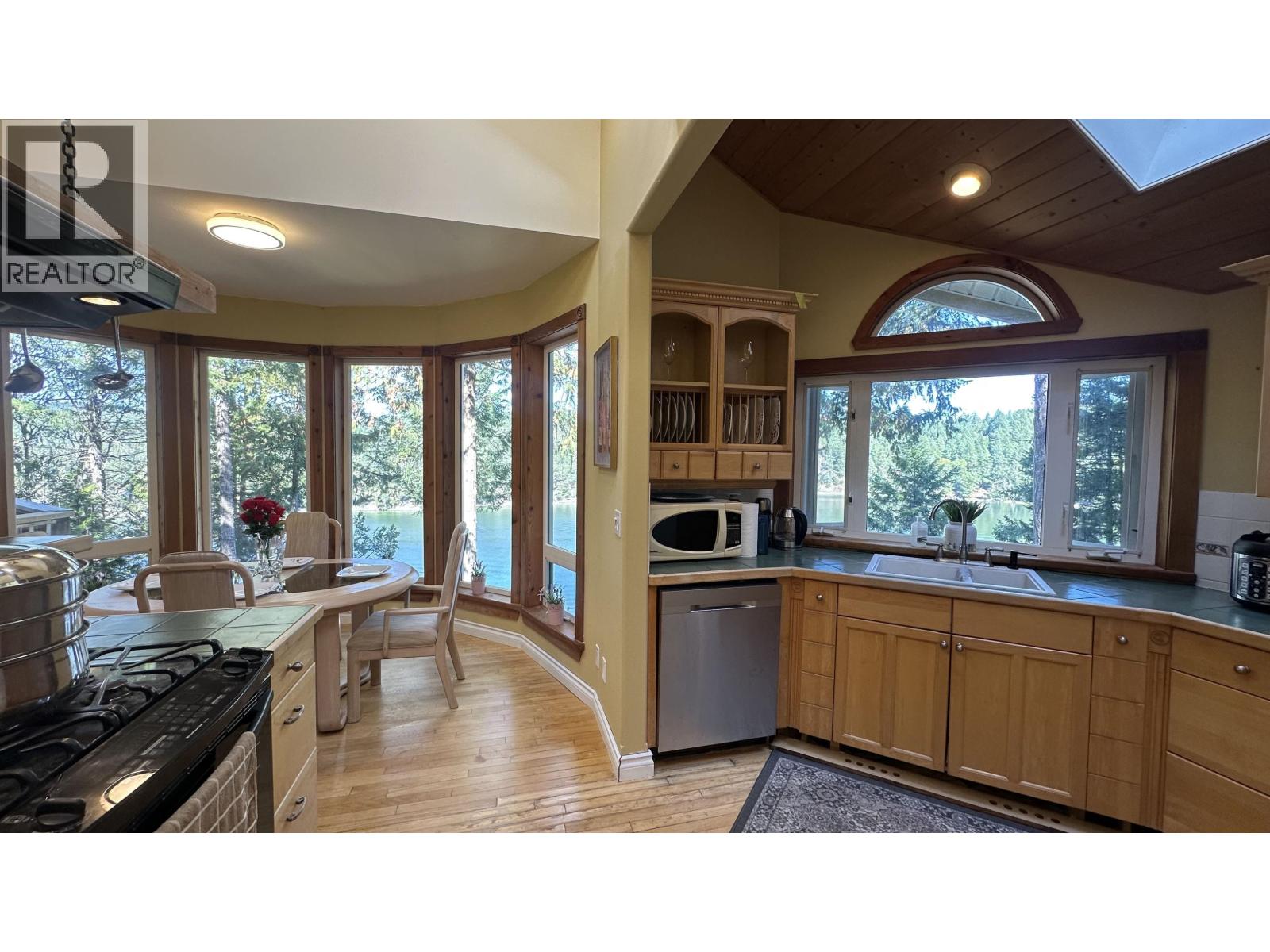 165 Ontario Place, Salt Spring Island, British Columbia  V8K 2L5 - Photo 13 - R3131451