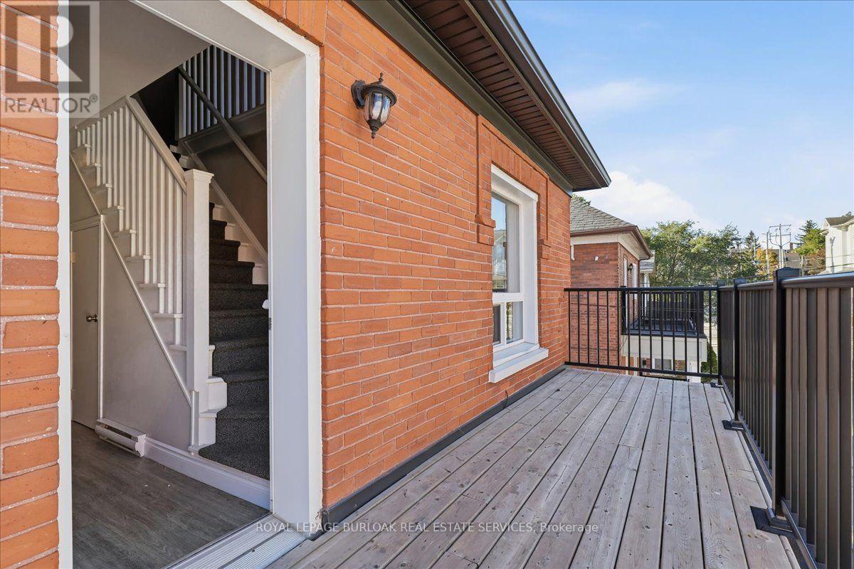 Upper - 17 Eby Street S, Kitchener, Ontario  N2G 3K6 - Photo 15 - X13845352