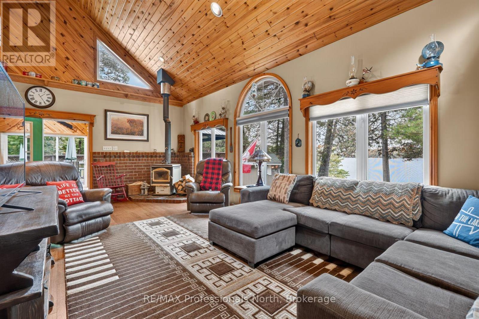 1102 Parallel Falls Lane, Minden Hills, Ontario  K0M 2K0 - Photo 7 - X13846746