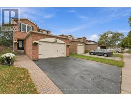 10 DELANEY DRIVE, Ajax, Ontario