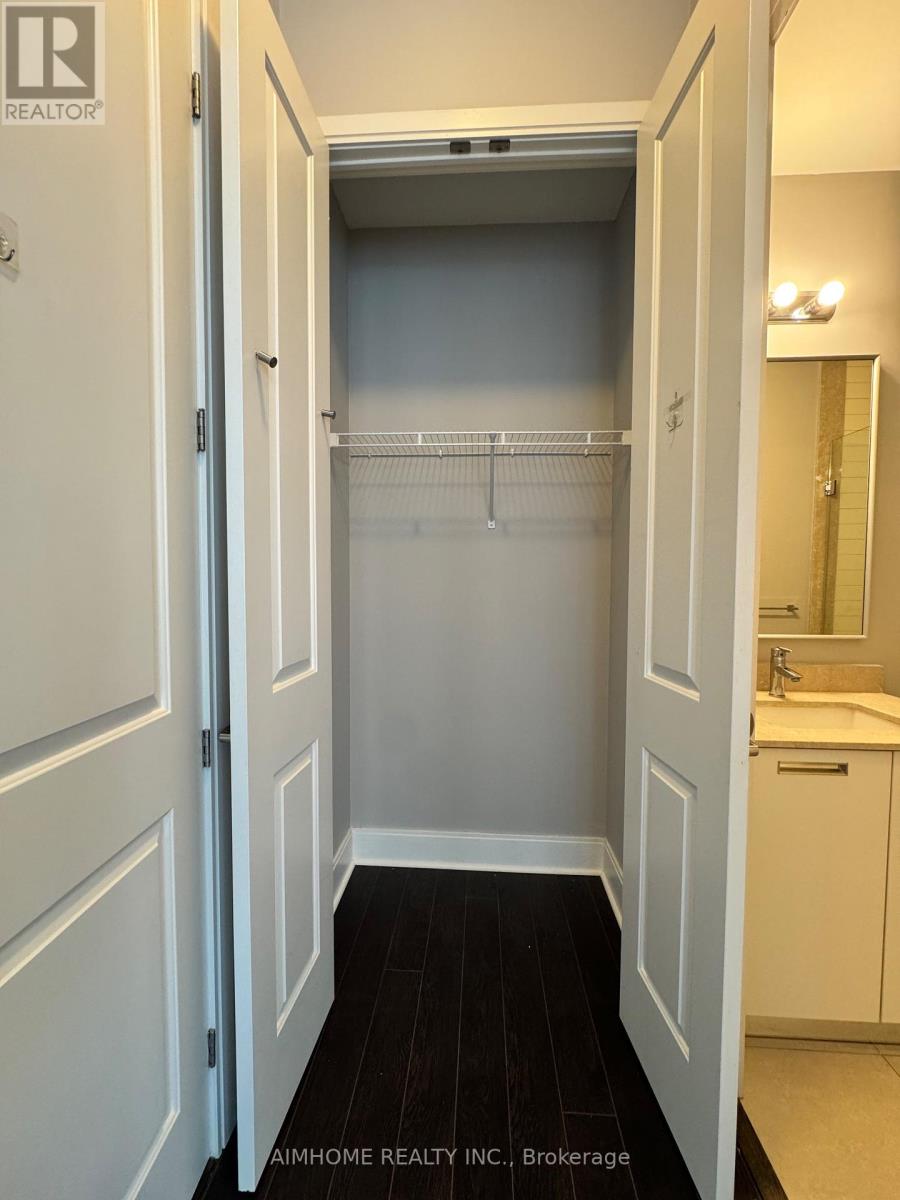 1801 - 21 Balmuto Street, Toronto (Bay Street Corridor), Ontario  M4Y 1R7 - Photo 24 - C13846812