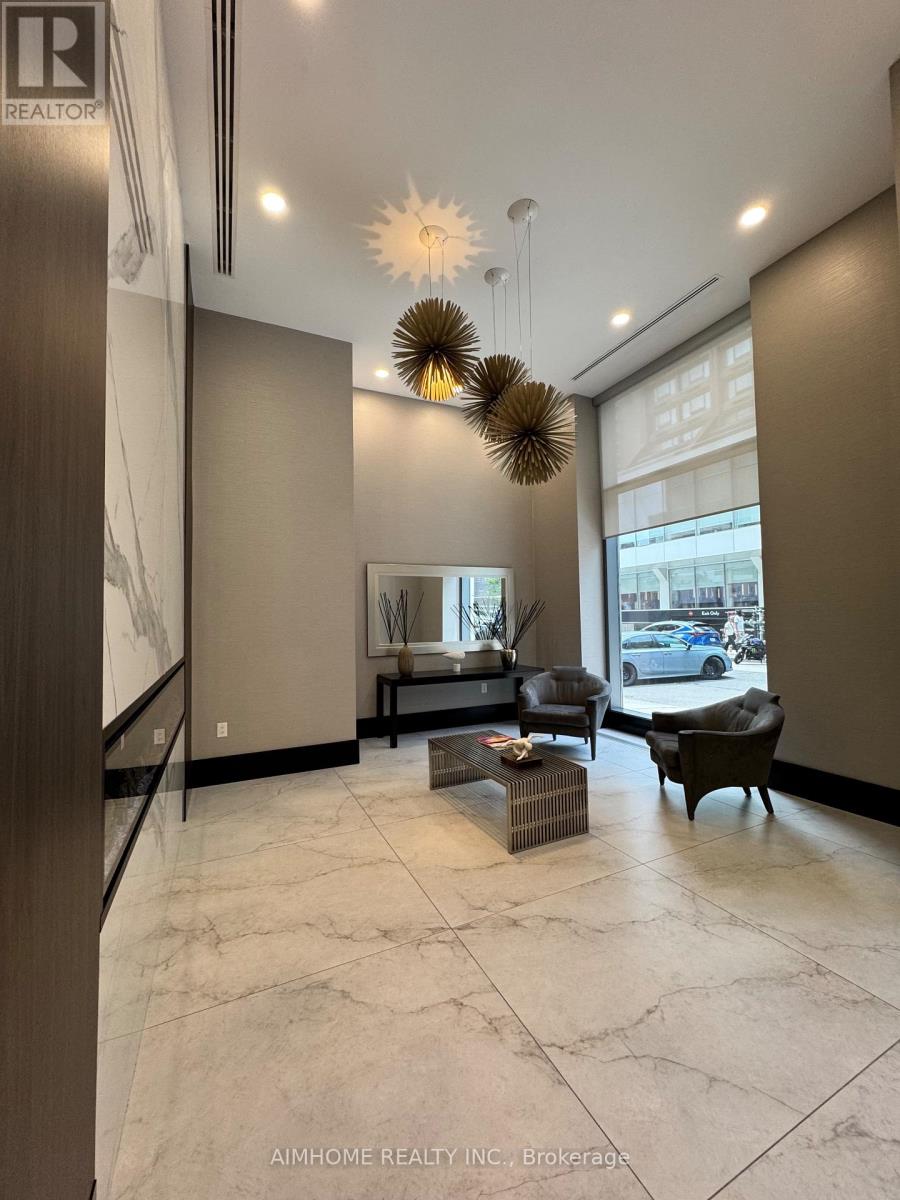 1801 - 21 Balmuto Street, Toronto (Bay Street Corridor), Ontario  M4Y 1R7 - Photo 3 - C13846812