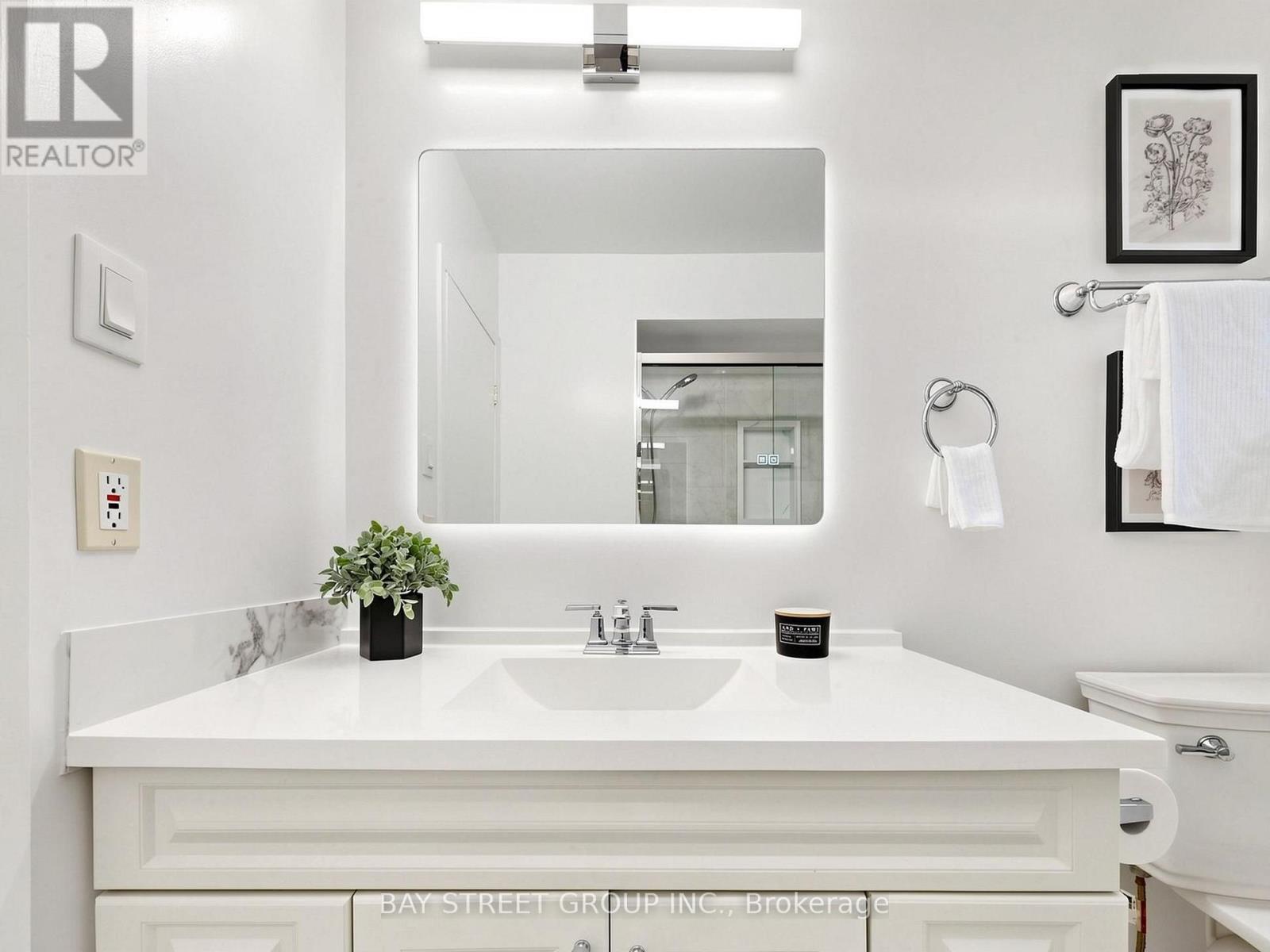 1 Lesgay Crescent, Toronto, Ontario  M2J 2H9 - Photo 27 - C13846818