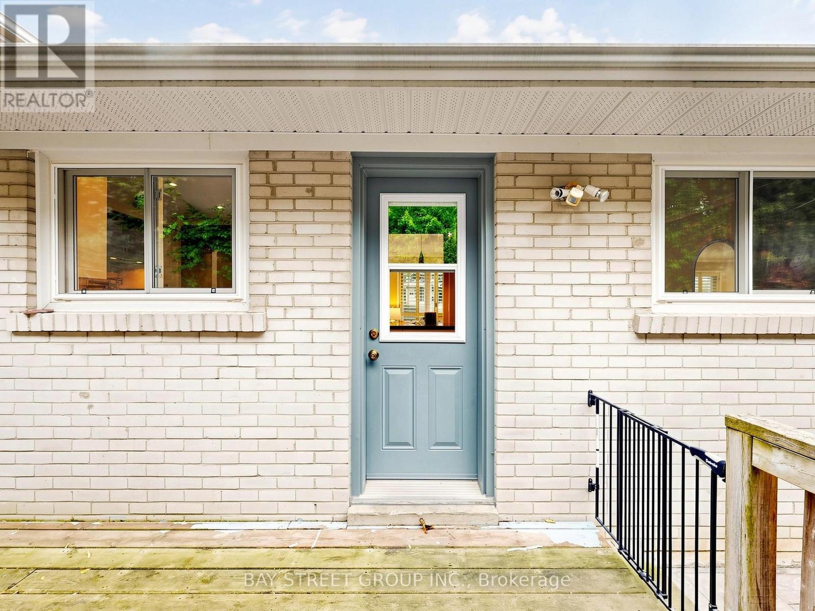 1 Lesgay Crescent, Toronto, Ontario  M2J 2H9 - Photo 33 - C13846818