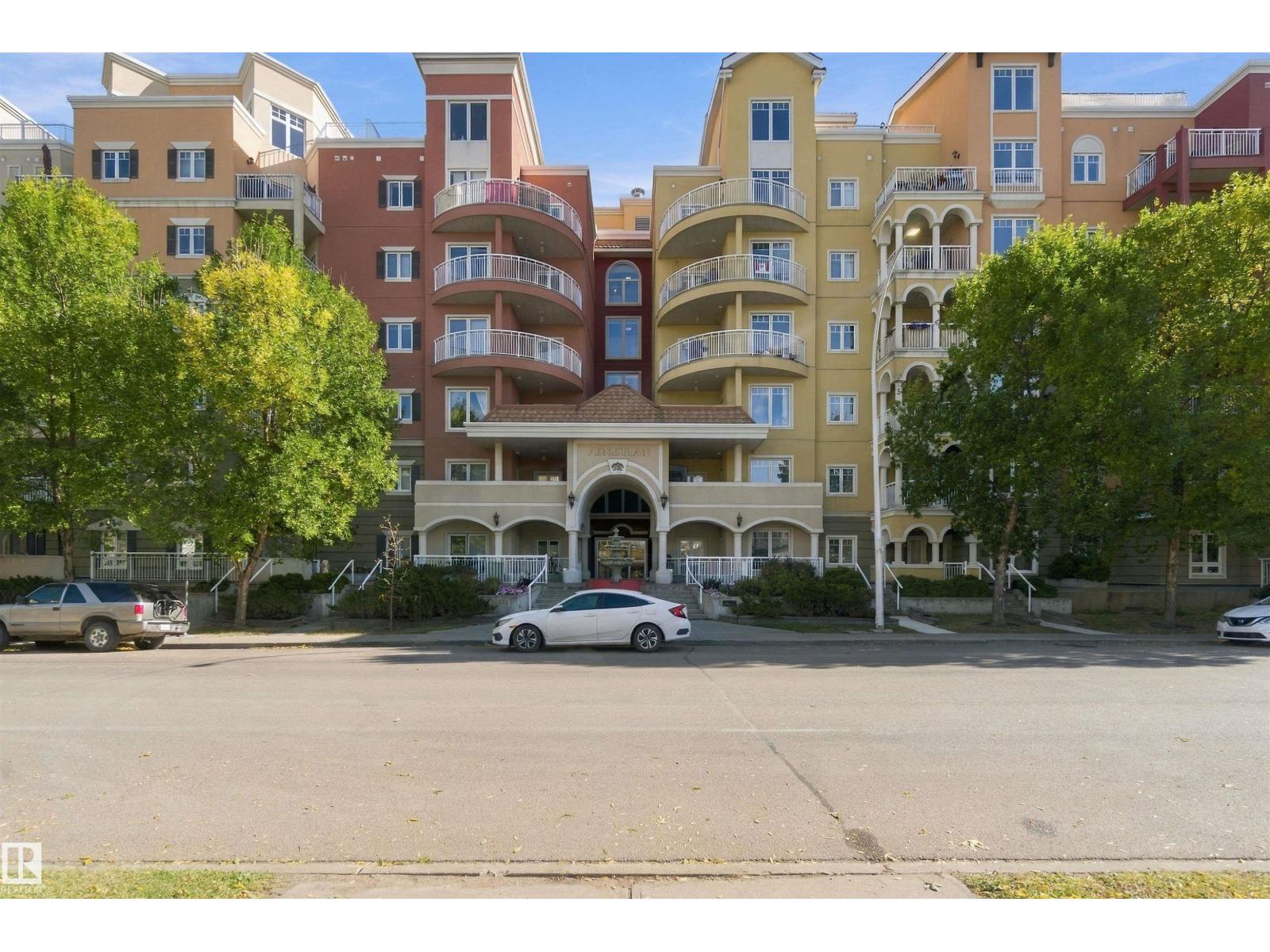 #421 10333 112 ST NW