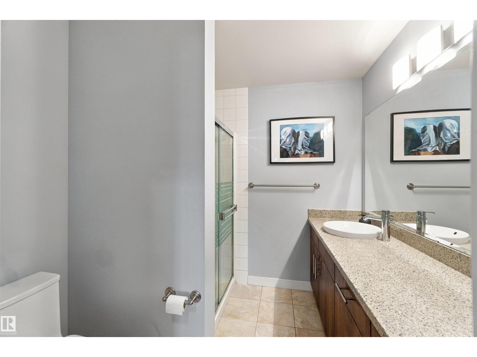 #421 10333 112 ST NW