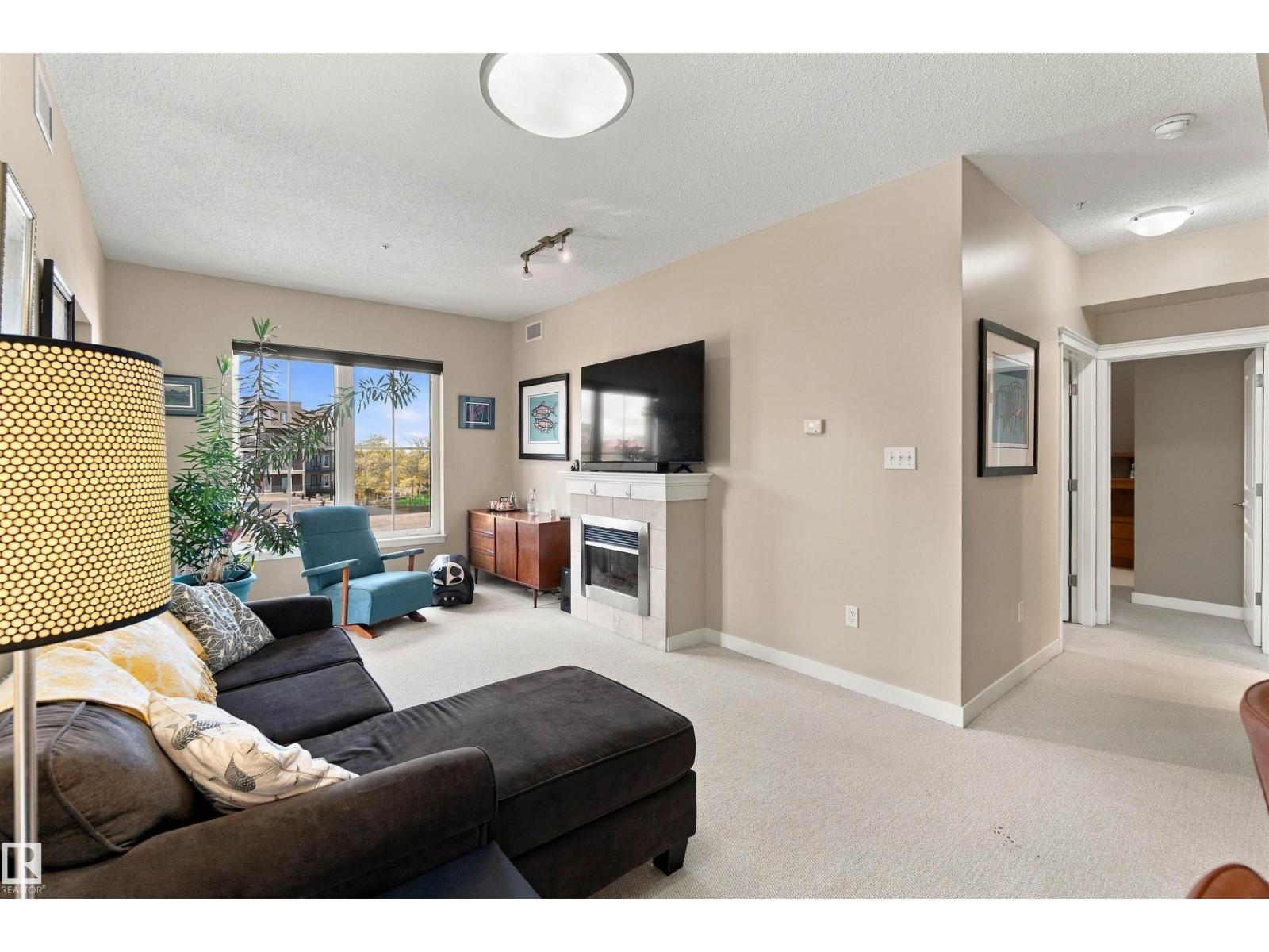 #421 10333 112 ST NW