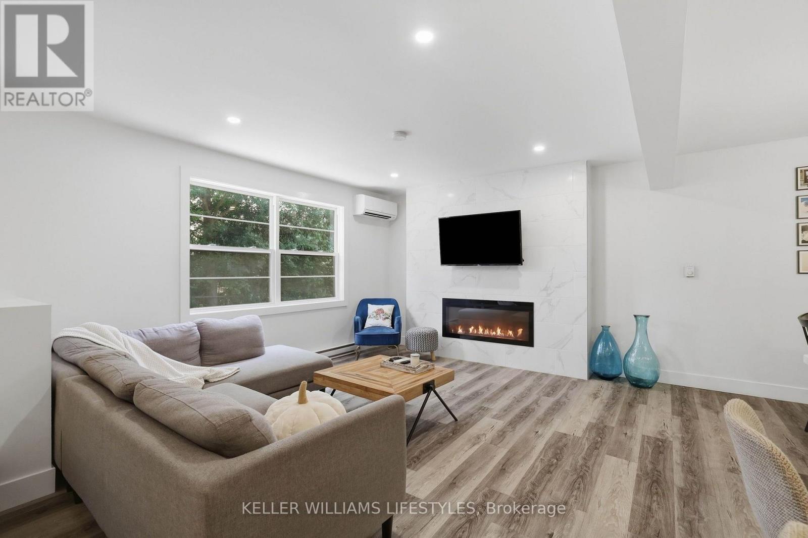 36 - 105 Andover Drive, London South, Ontario  N6J 4B1 - Photo 4 - X13846820