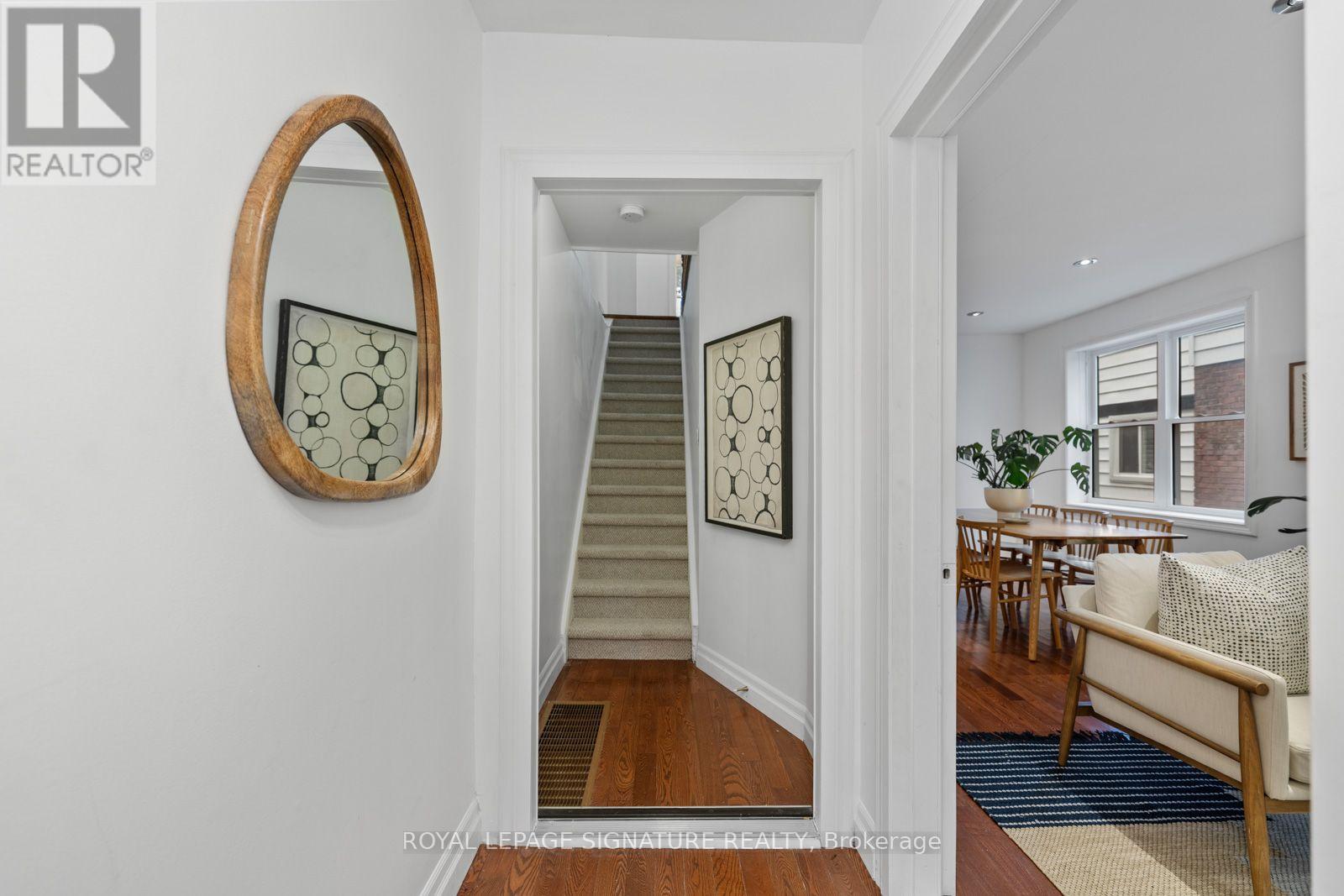 30 Lawlor Avenue, Toronto, Ontario  M4E 3L7 - Photo 16 - E13846778
