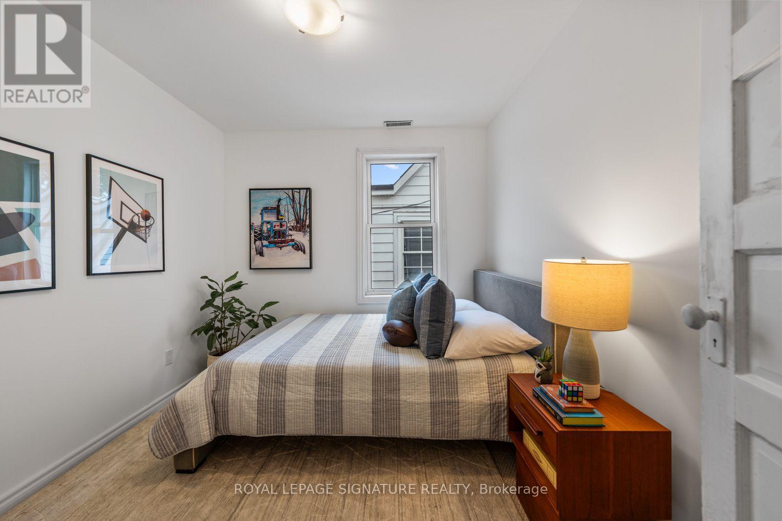 30 Lawlor Avenue, Toronto, Ontario  M4E 3L7 - Photo 23 - E13846778