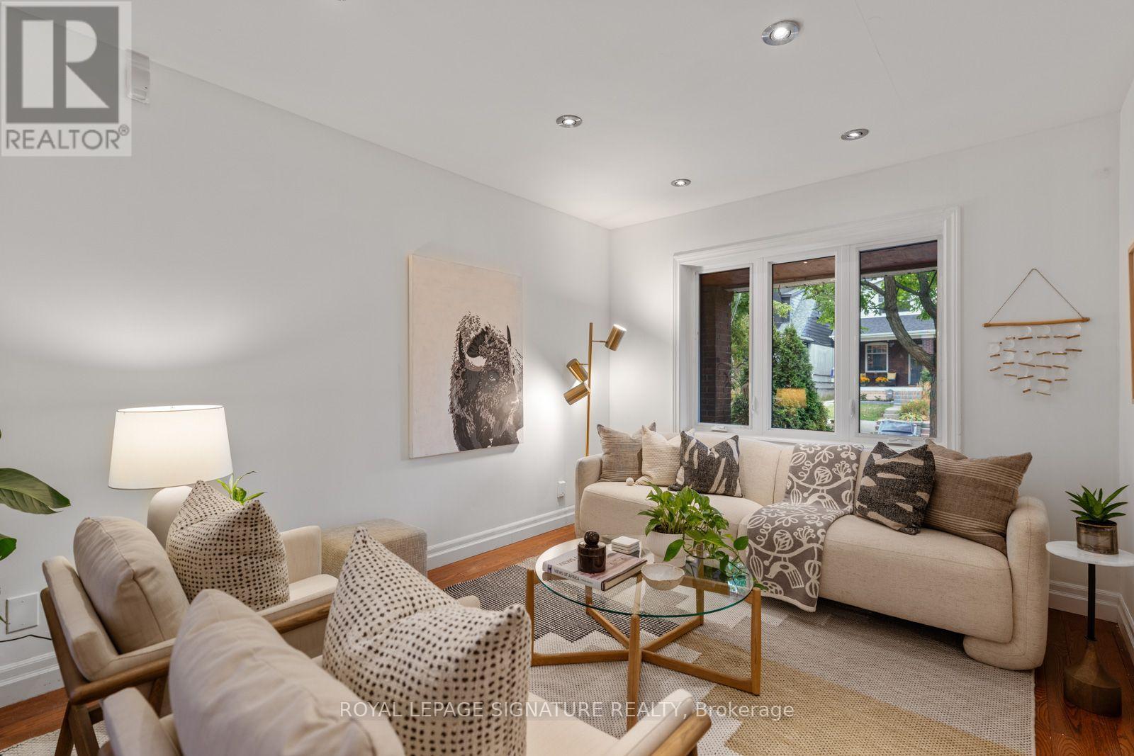 30 Lawlor Avenue, Toronto, Ontario  M4E 3L7 - Photo 6 - E13846778