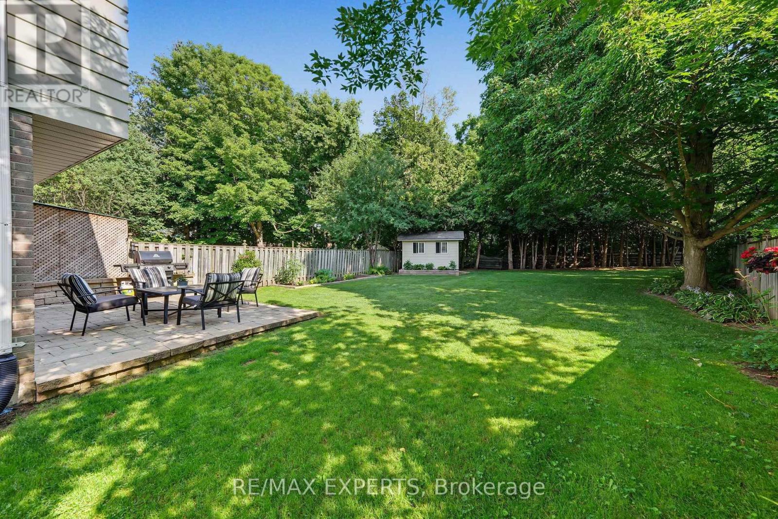 326 Oakwood Court, Newmarket (Huron Heights-Leslie Valley), Ontario  L3Y 3C8 - Photo 40 - N13846784