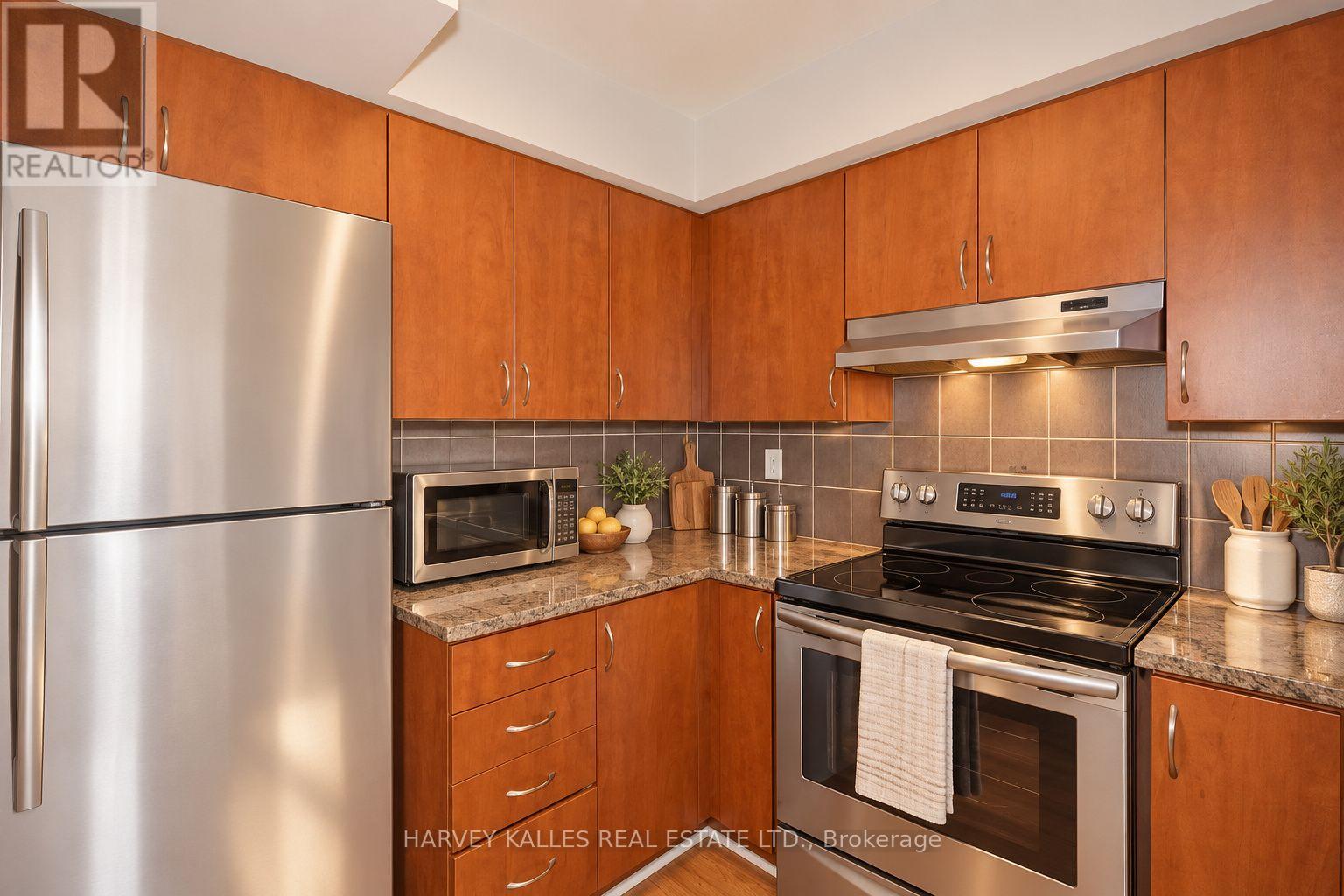 313 - 225 Wellesley Street E, Toronto, Ontario  M4X 1G1 - Photo 24 - C13841274