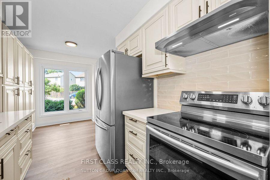 1144 Jamesway Boulevard, Oakville (Fa Falgarwood), Ontario  L6H 2Z7 - Photo 10 - W13846738