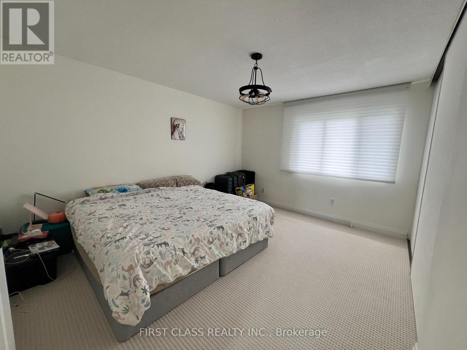 1144 Jamesway Boulevard, Oakville (Fa Falgarwood), Ontario  L6H 2Z7 - Photo 8 - W13846738