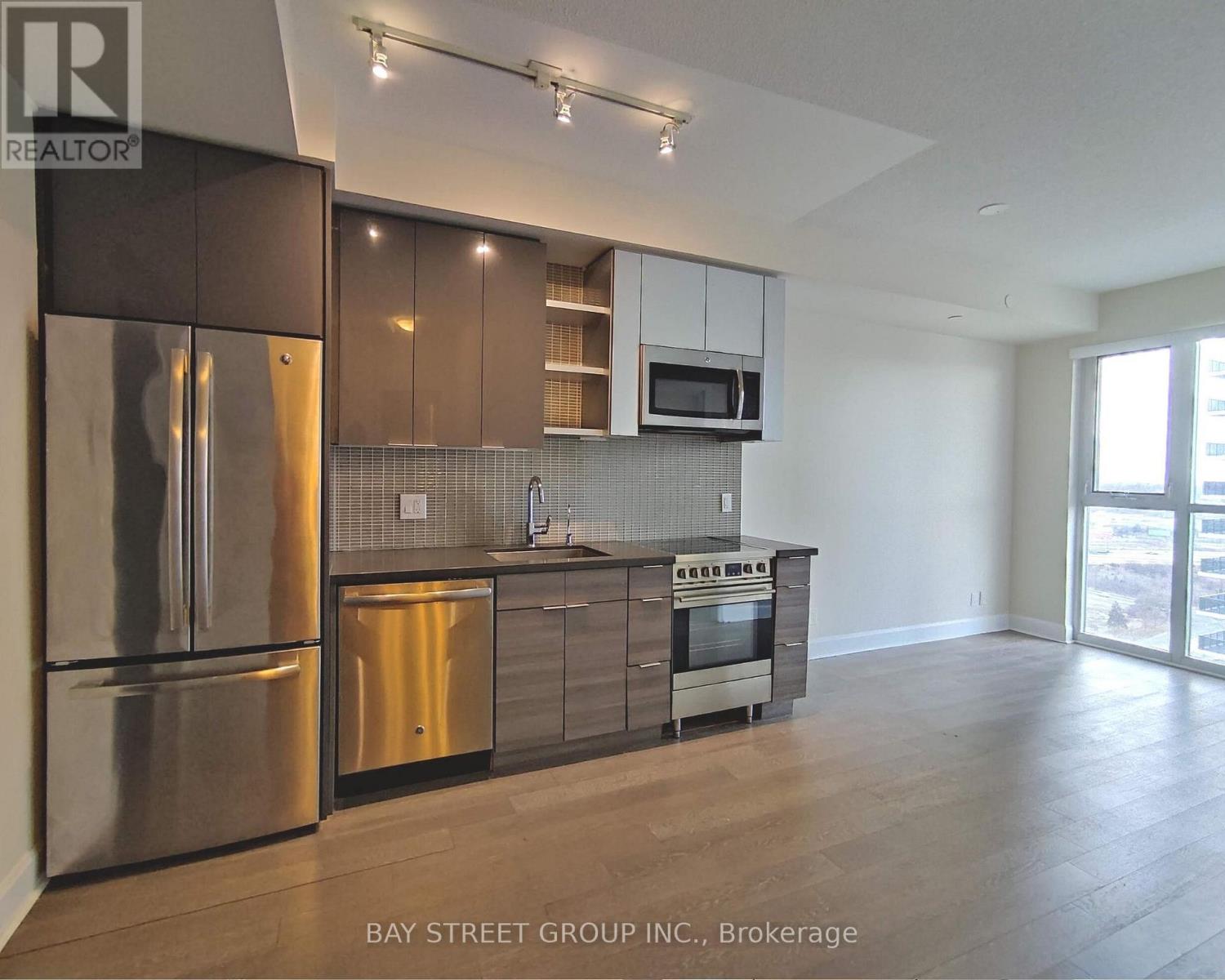 1906 - 33 Shore Breeze Drive, Toronto (Mimico), Ontario  M8V 0G1 - Photo 6 - W13846750