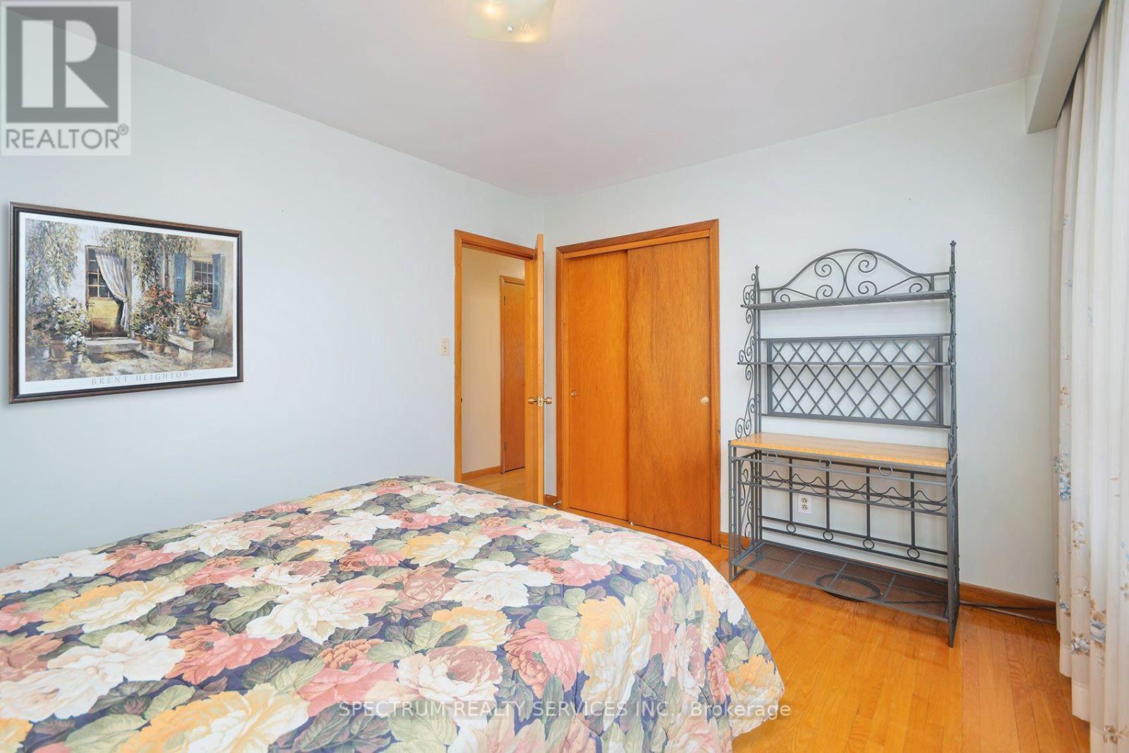 37 Jocada Road, Toronto, Ontario  M6L 2J4 - Photo 21 - W13846808