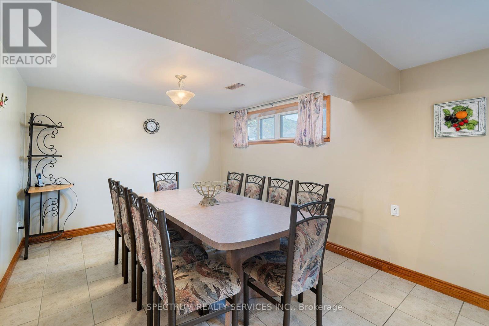 37 Jocada Road, Toronto, Ontario  M6L 2J4 - Photo 32 - W13846808