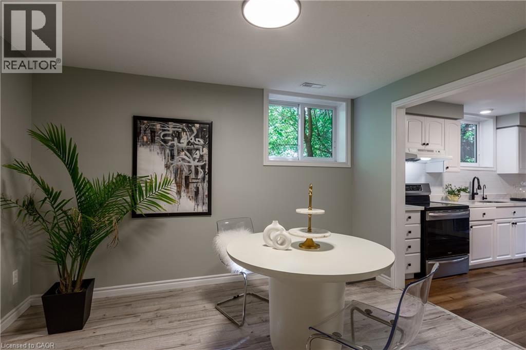 907 Doon Village Road, Kitchener, Ontario N2P 1A1 - Photo 30 - 40863970