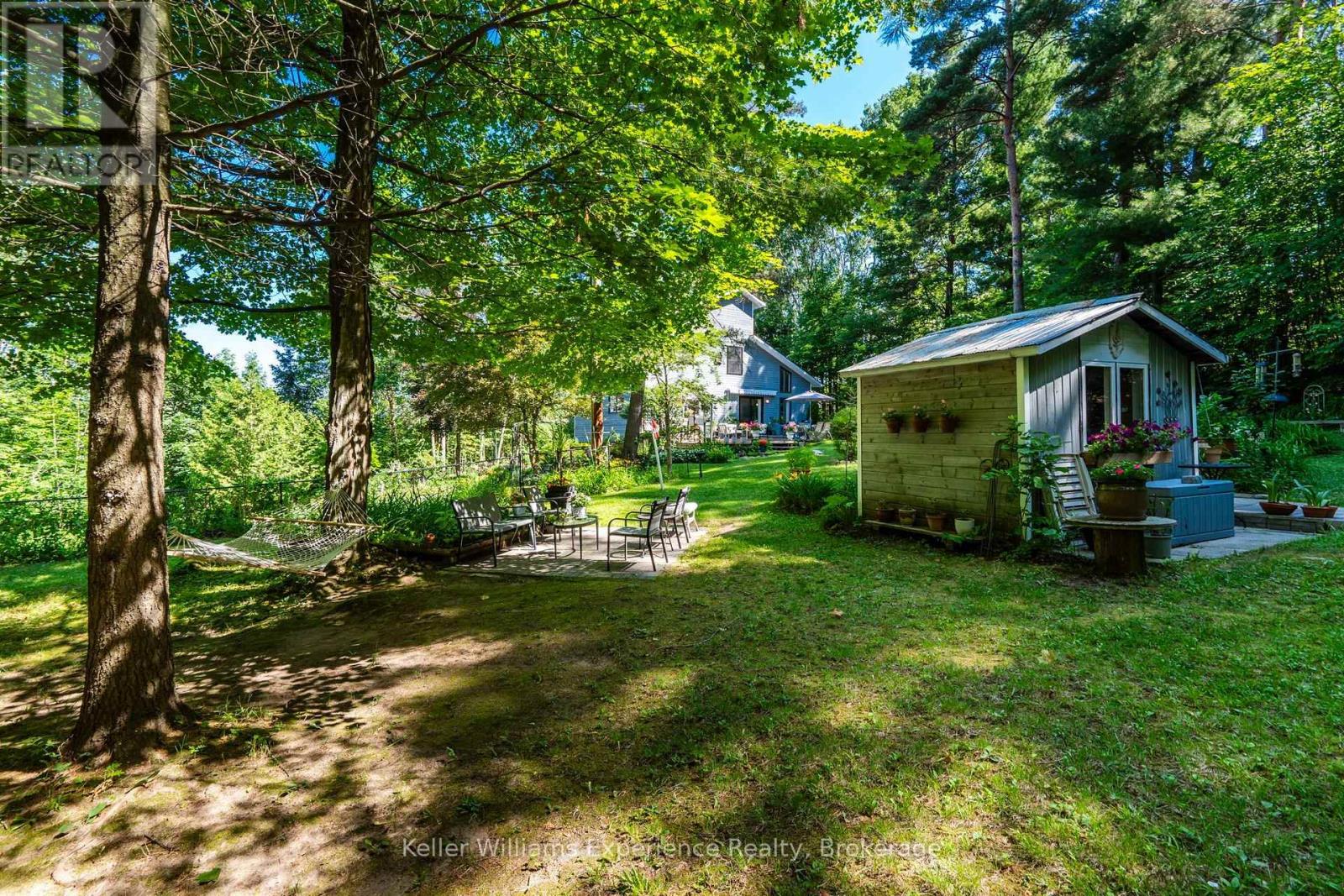 122 Poyntz Street, Penetanguishene, Ontario  L9M 1P4 - Photo 35 - S13706560