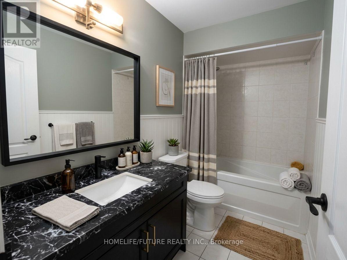 22 Crittenden Drive, Georgina, Ontario  L4P 4E7 - Photo 6 - N13841876