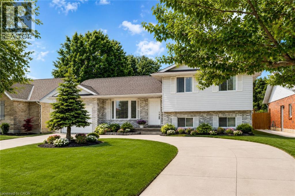 102 Allen Street, Tillsonburg, Ontario  N4G 5K1 - Photo 3 - 40868000