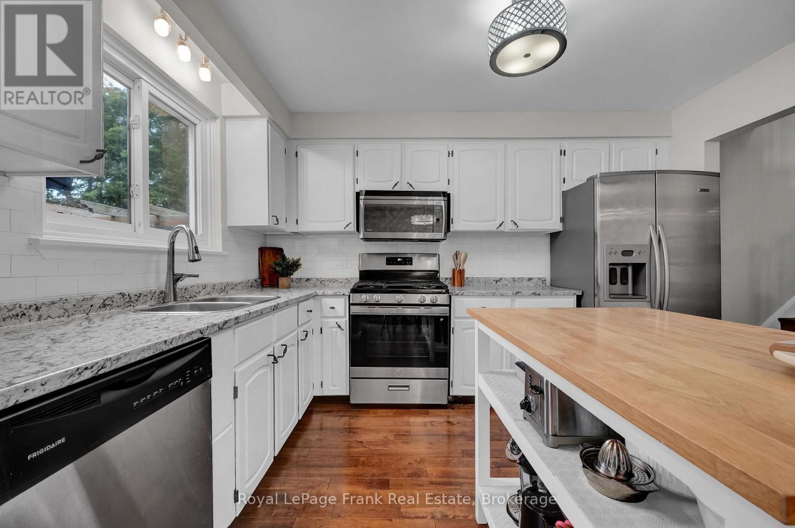 117 Lawrence Crescent, Clarington, Ontario  L1C 3S6 - Photo 16 - E13847130