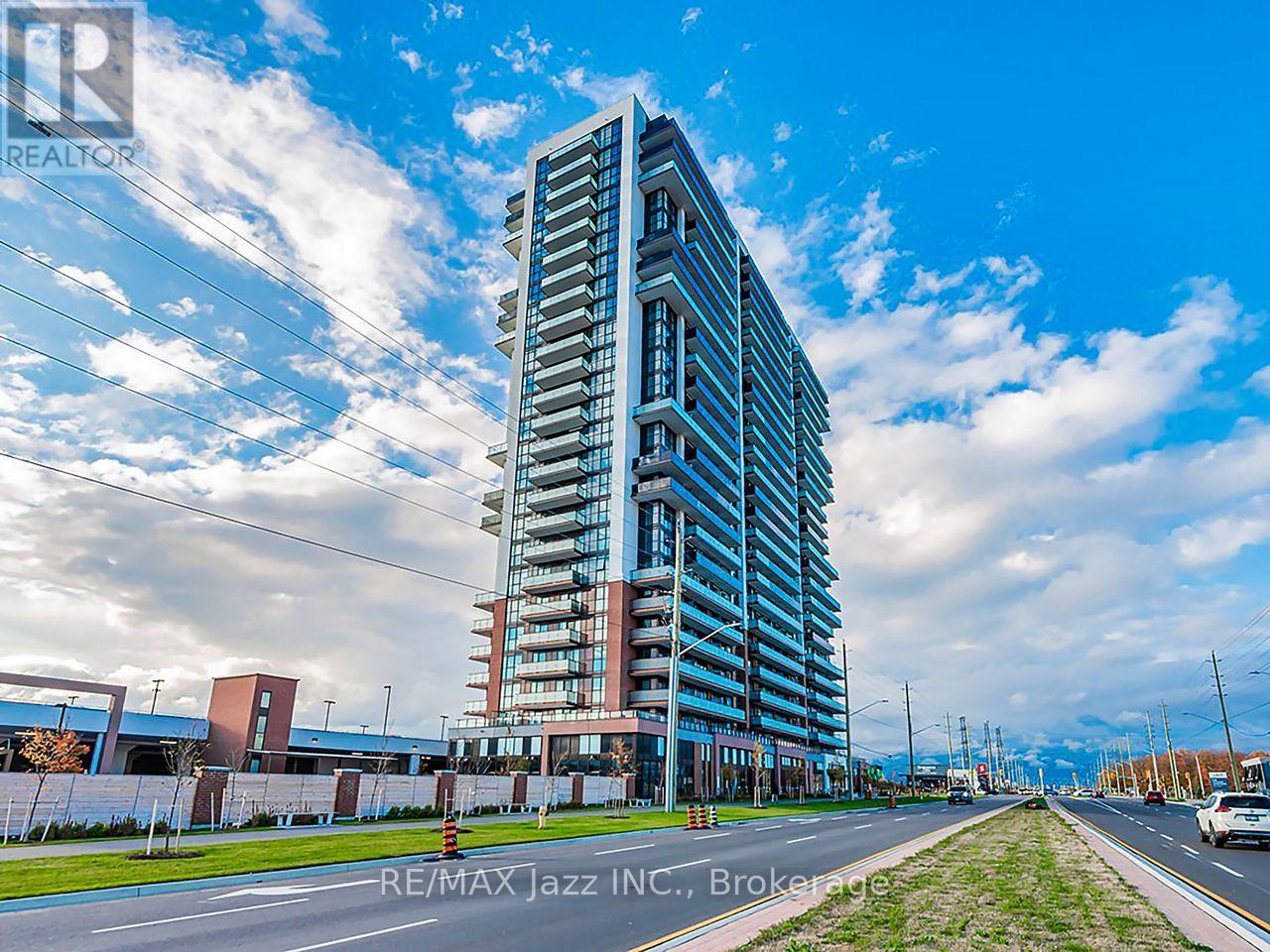 2001 - 2550 SIMCOE STREET N