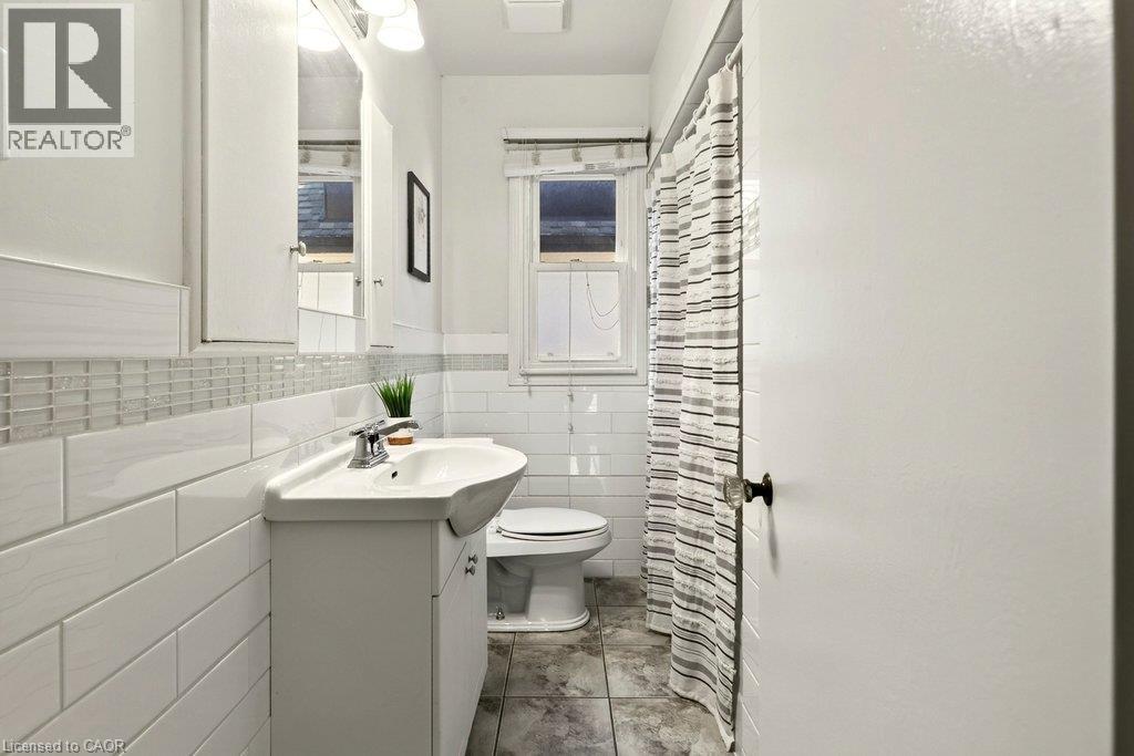 15 East 27th Street, Hamilton, Ontario  L8V 3E6 - Photo 22 - 40867797