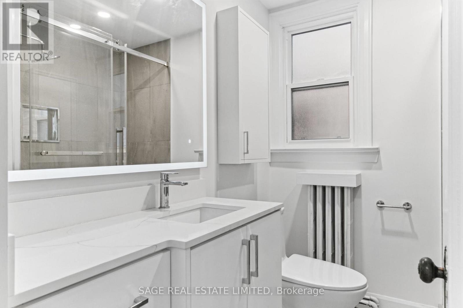 Main - 121 Braemar Avenue, Toronto, Ontario  M5P 2L3 - Photo 15 - C13847168