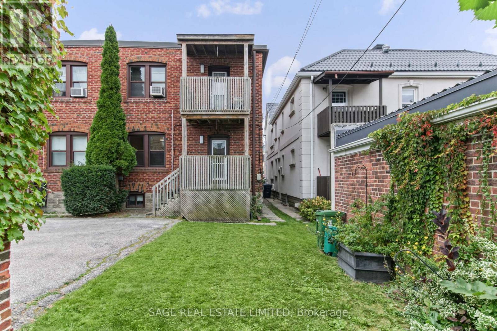 Main - 121 Braemar Avenue, Toronto, Ontario  M5P 2L3 - Photo 21 - C13847168