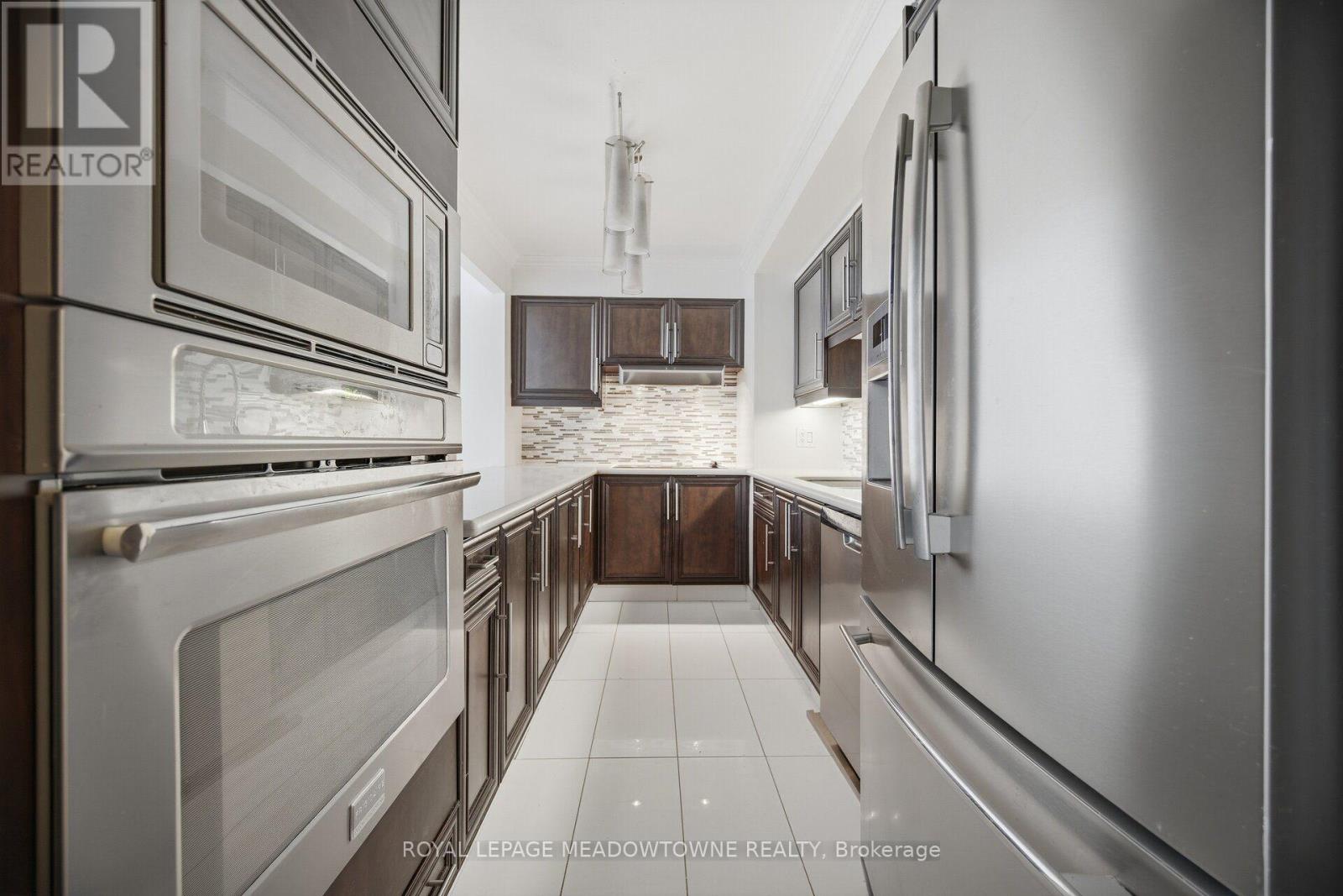 610 - 82 Lombard Street, Toronto, Ontario  M5C 2S8 - Photo 35 - C13847182