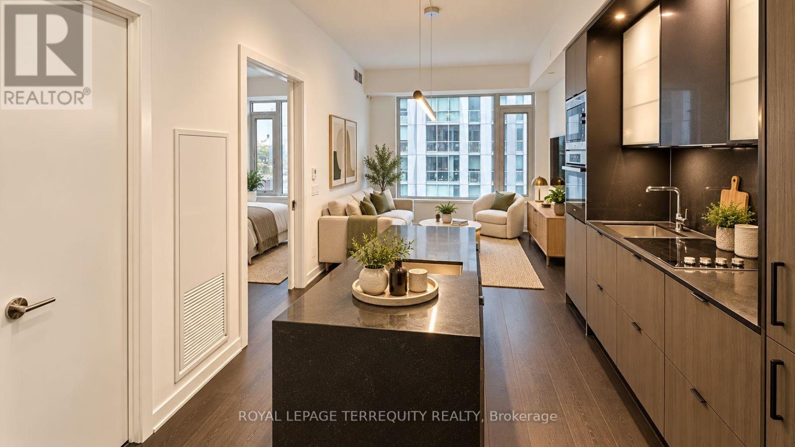 1406 - 11 Yorkville Avenue, Toronto (Little Portugal), Ontario  M4W 0B7 - Photo 5 - C13847336
