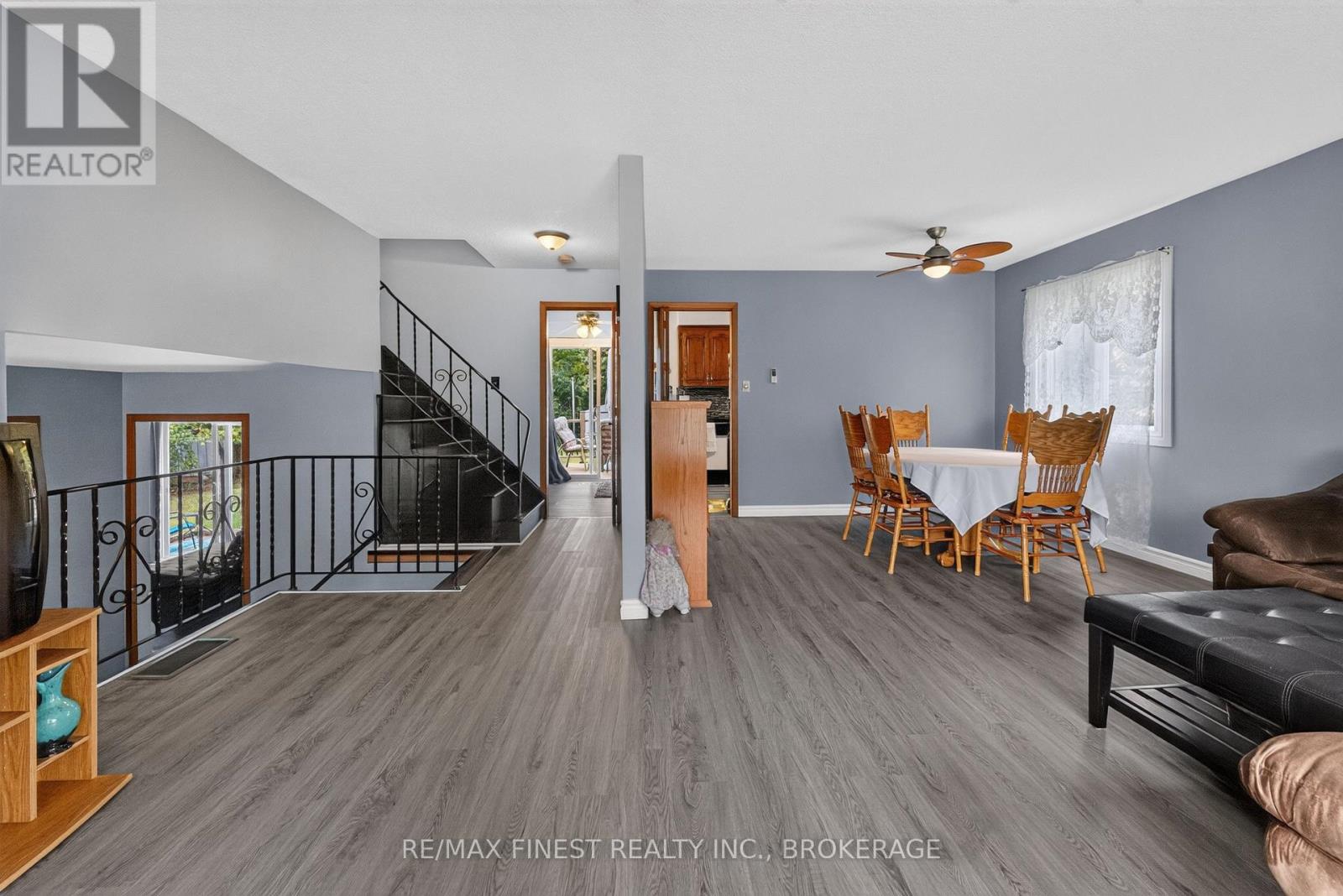 525 Whites Road, Quinte West, Ontario  K8V 5P8 - Photo 5 - X13847100