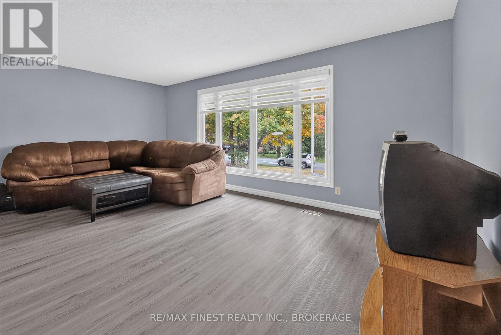 525 Whites Road, Quinte West, Ontario  K8V 5P8 - Photo 6 - X13847100