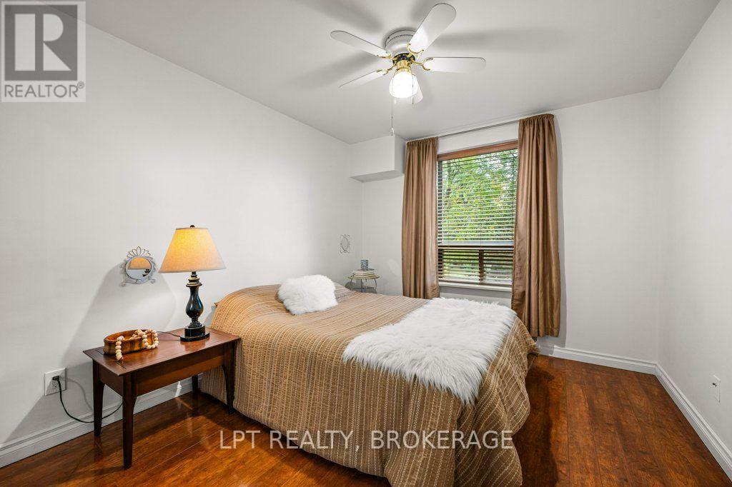 208 - 66 Greenview Drive, Kingston, Ontario K7M 7C5 - Photo 5 - X13847320