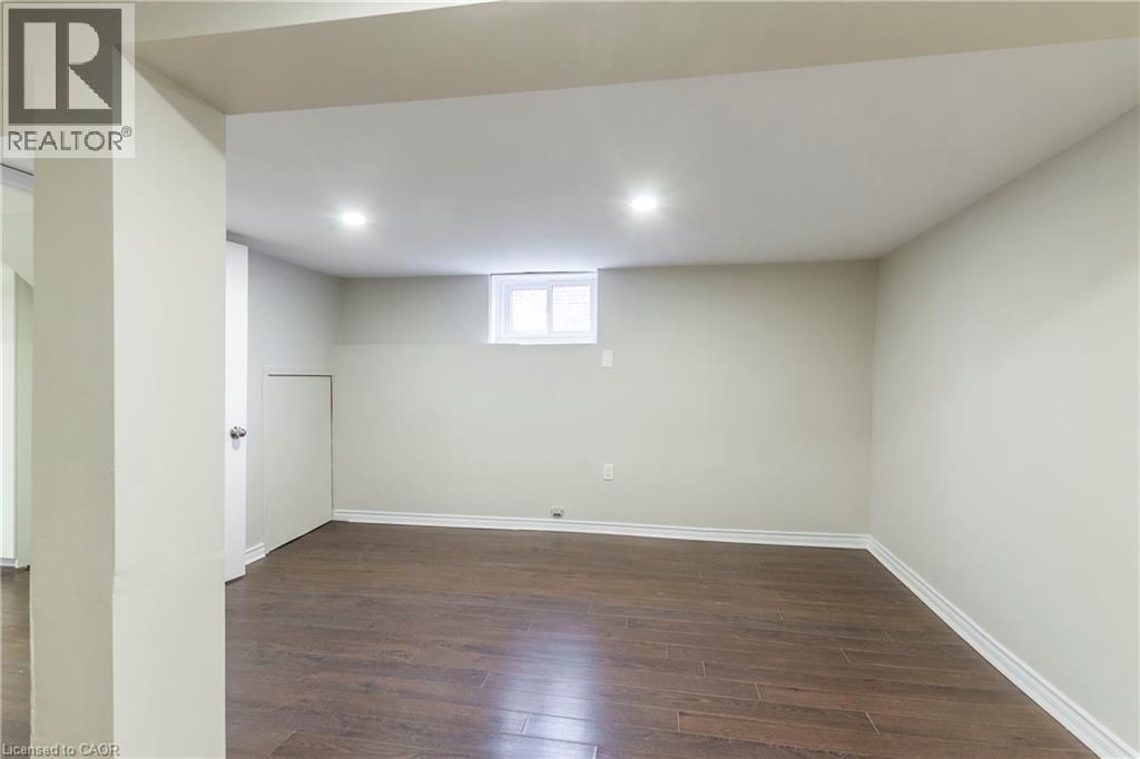 146 GLENCARRY Avenue Unit# Lower
