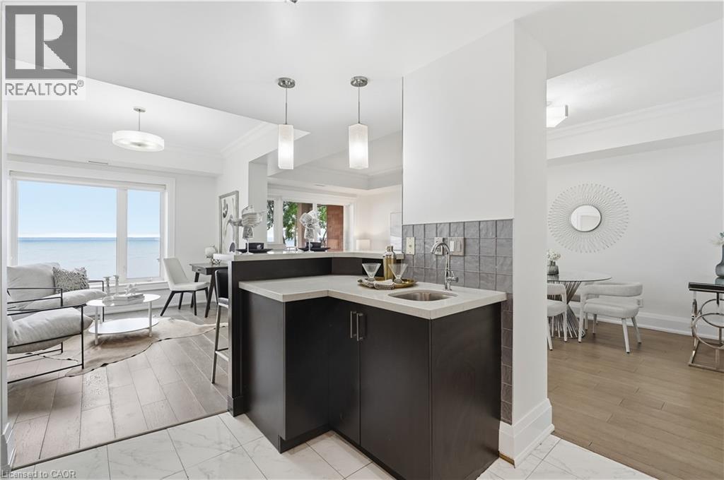 5340 Lakeshore Road Unit# 203, Burlington, Ontario  L7L 7A8 - Photo 13 - 40867542