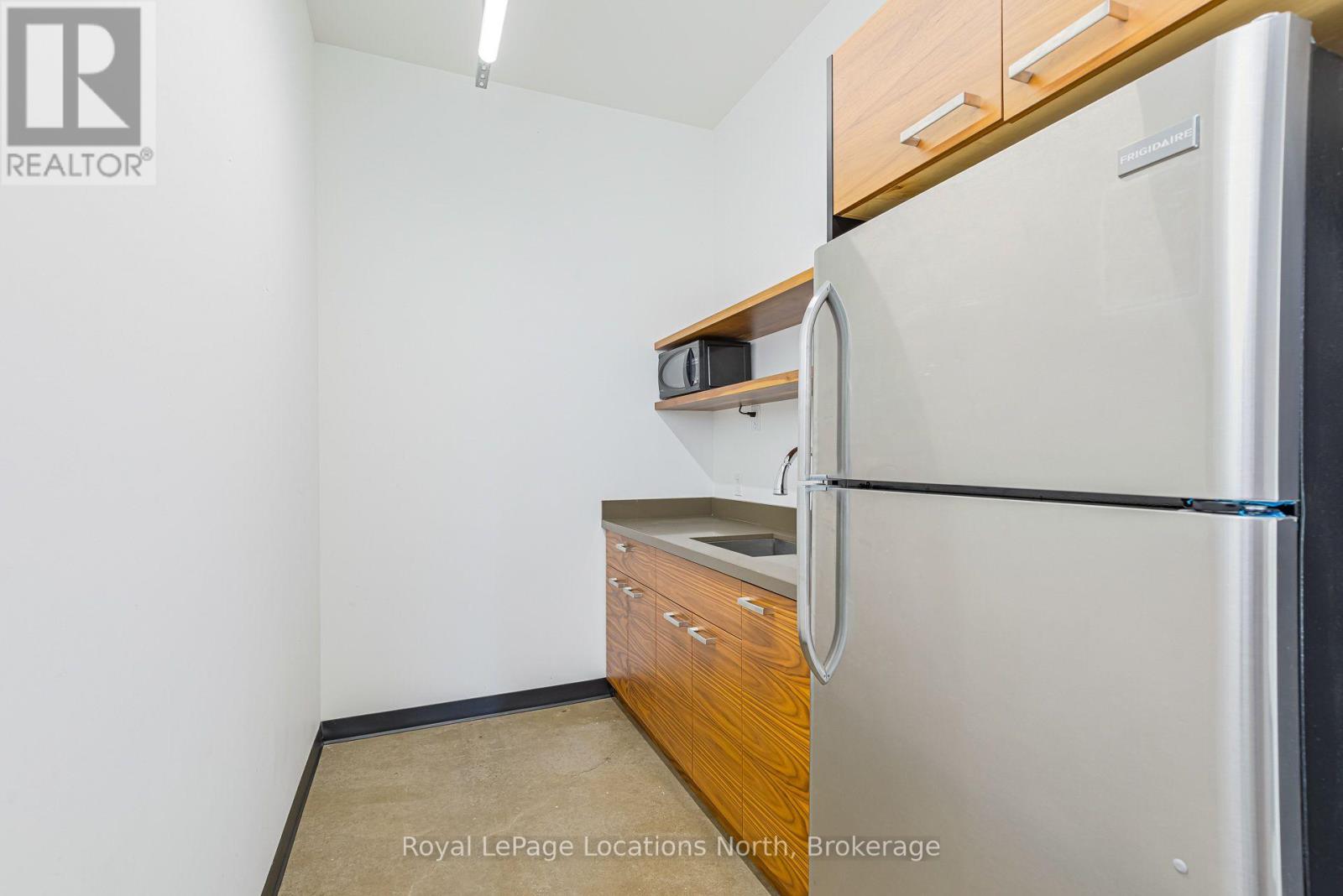 A - 39 Stewart Road, Collingwood, Ontario  L9Y 4M7 - Photo 10 - S13846966