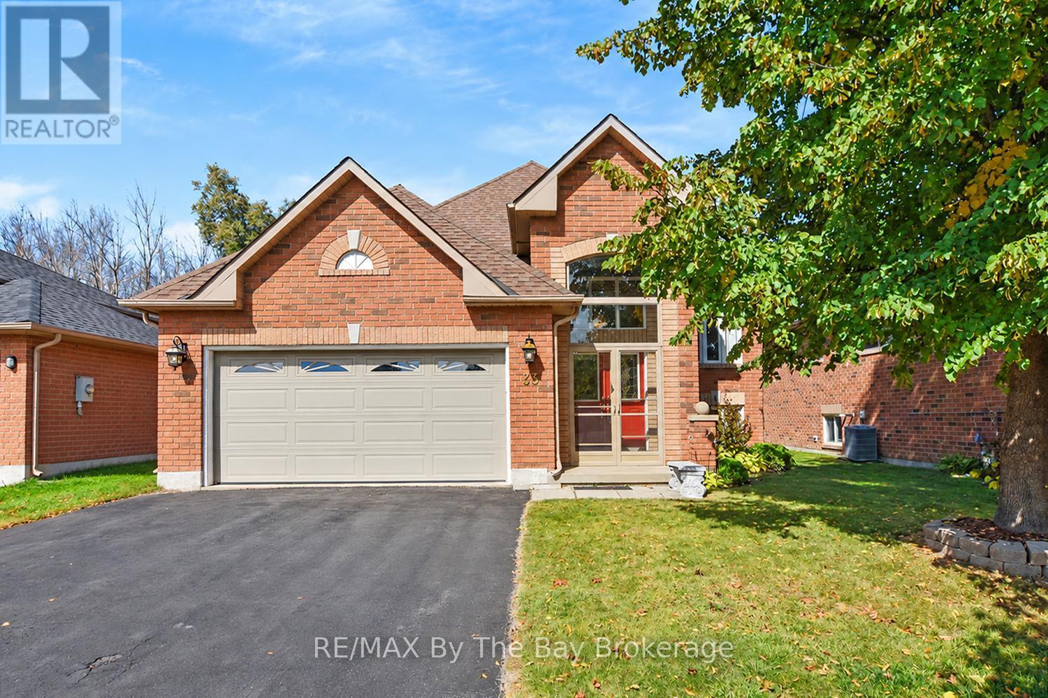 33 TELFER ROAD, Collingwood, Ontario