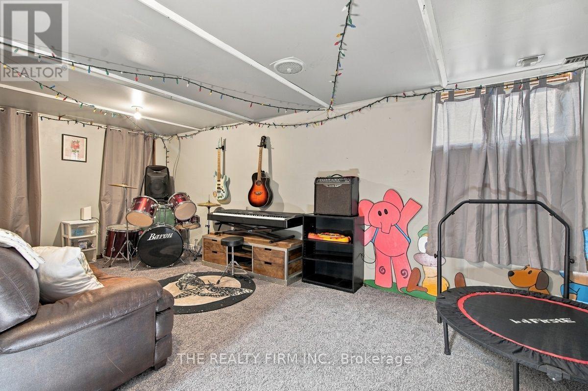 211 Highbury Avenue N, London East, Ontario  N5Z 2W6 - Photo 32 - X13846846