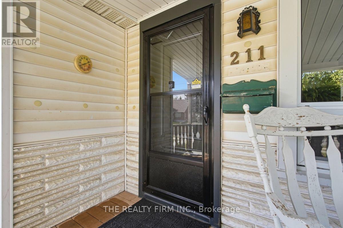 211 Highbury Avenue N, London East, Ontario  N5Z 2W6 - Photo 6 - X13846846