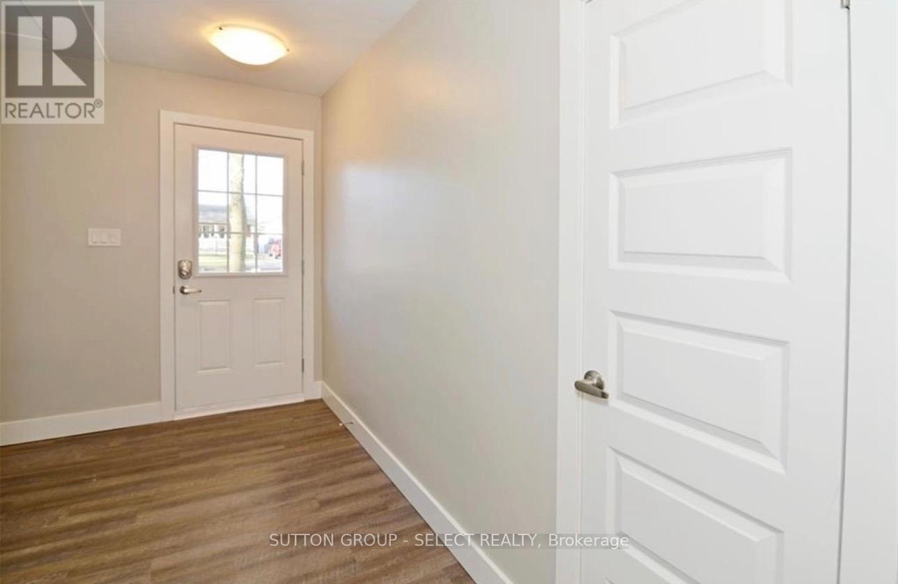 103 Westbury Avenue, London South, Ontario  N6J 3G3 - Photo 4 - X13846986